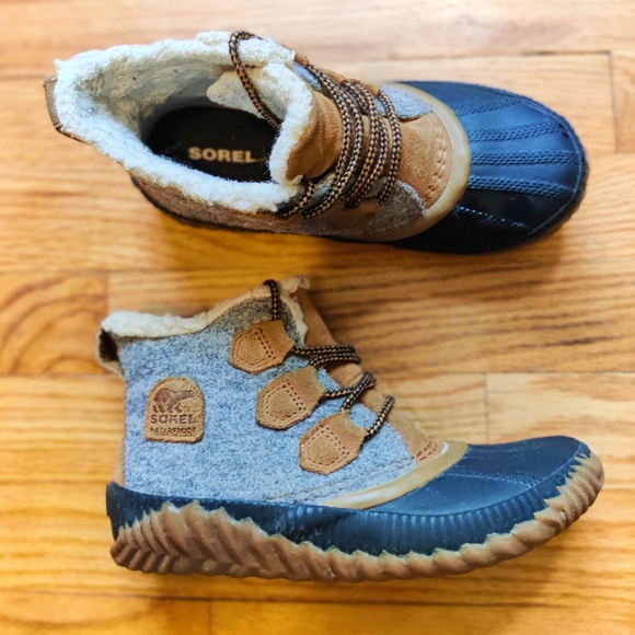 Sorel Other - SOREL Out N About duck boots, kids size 2